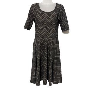 LuLaRoe Nicole Dress Medium M Fit & Flare Black White Chevron Print Short Sleeve
